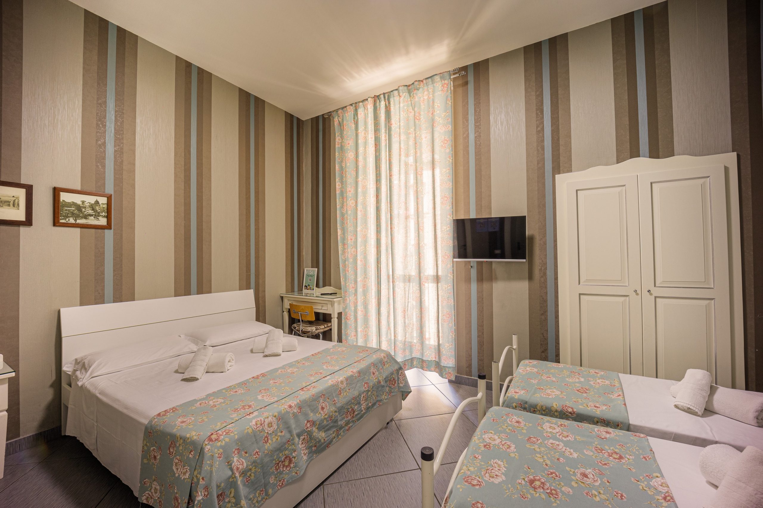 HOTEL NEW SAYONARA | Hotel Stazione Centrale di Napoli | camere | colazione | dayhouse | hotel | piazza garibaldi Hotel Napoli Centrale | Albergo Napoli Stazione Centrale | Hotel vicino Stazione Napoli Centrale | Miglior Hotel Napoli Centrale |
Prenotazione Hotel Napoli Stazione | Camere Hotel Napoli Stazione | Offerte Hotel Napoli Centrale | Hotel Economici Napoli Stazione | Hotel 4 Stelle Napoli Centrale |
Recensioni Hotel Napoli Stazione | Pizza